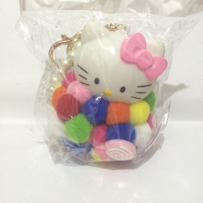 Hello kitty 鑰匙圈 吊飾 發光 手機吊飾 小毛球