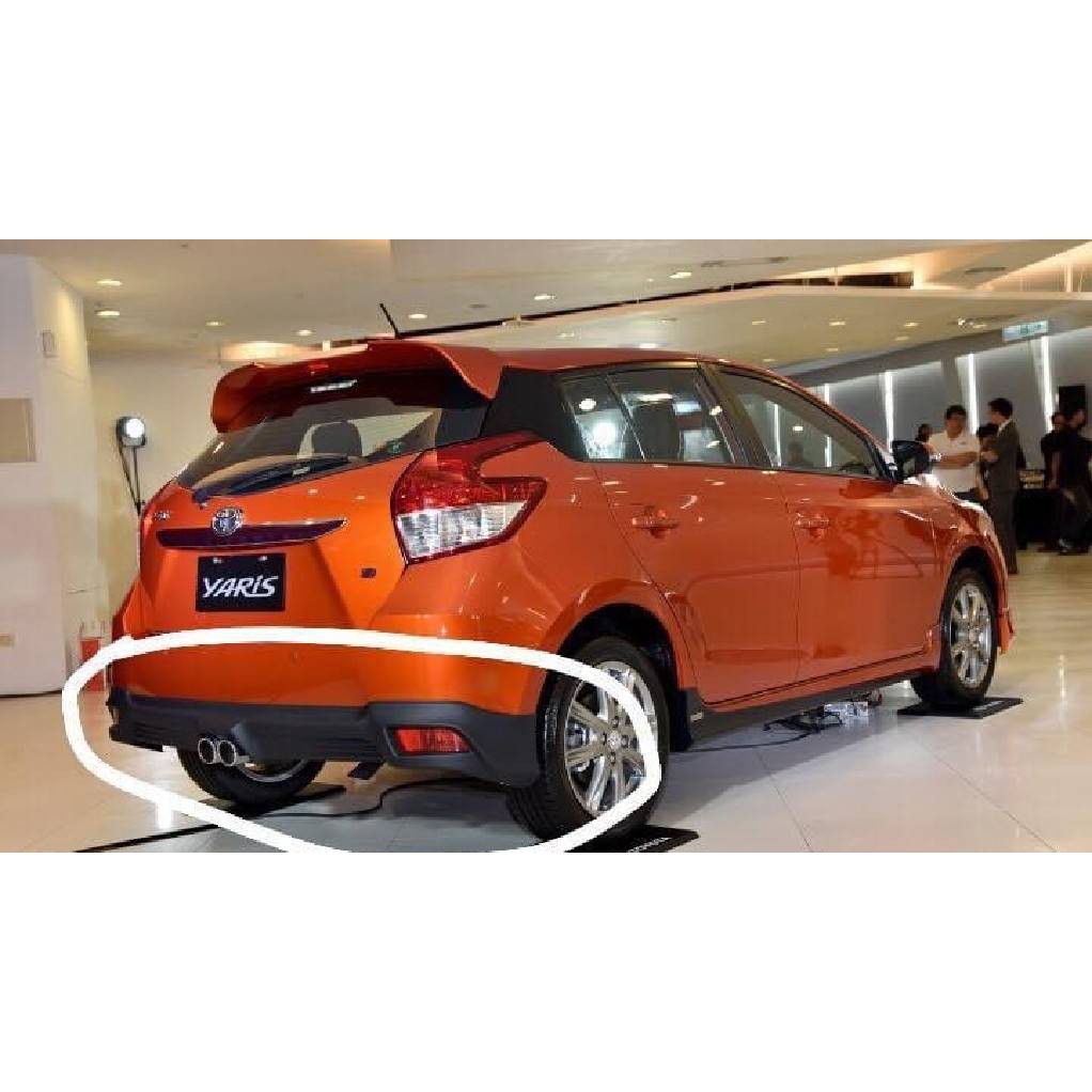 豐田 Toyota-Yaris 2014～2017年  後下巴 後保桿 含配件包 小鴨