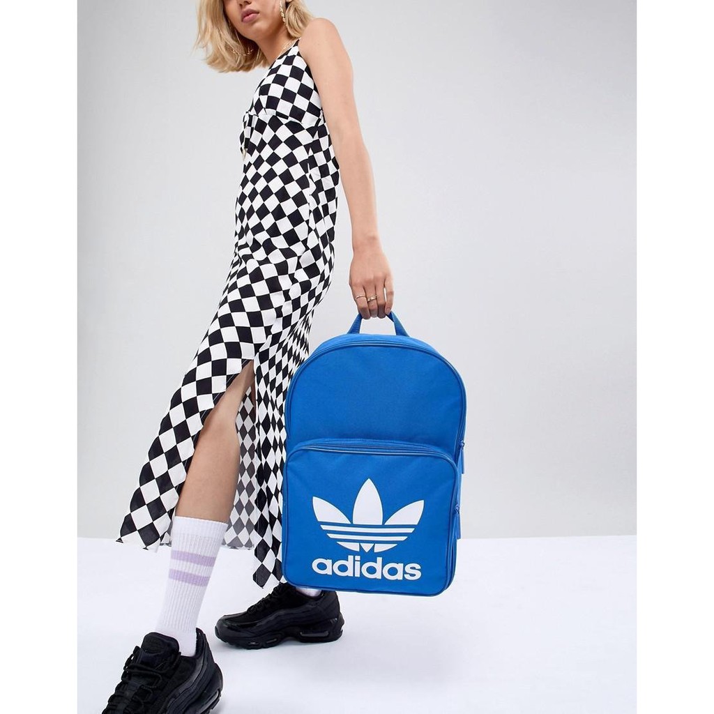 bk6722 adidas