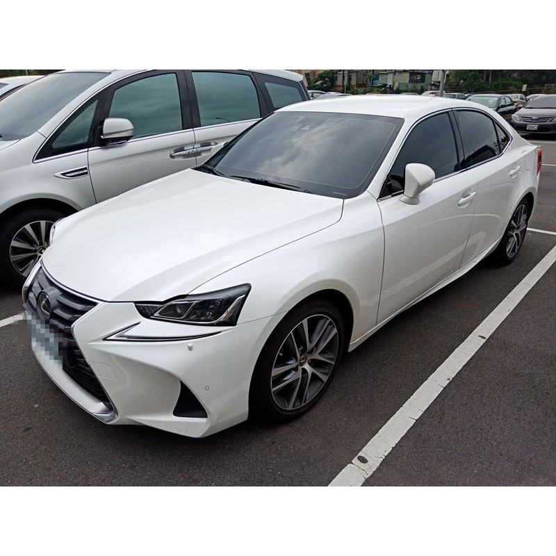 Lexus Is300 2018 白2 0 售價 87 5萬 蝦皮購物