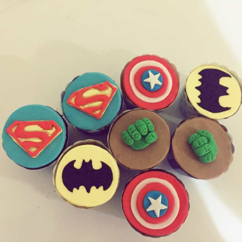 寇比造型蛋糕 復仇者聯盟 超級英雄 杯子蛋糕 綠巨人浩克 蝙蝠俠 美國隊長 超人