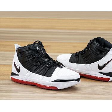 lebron iii home