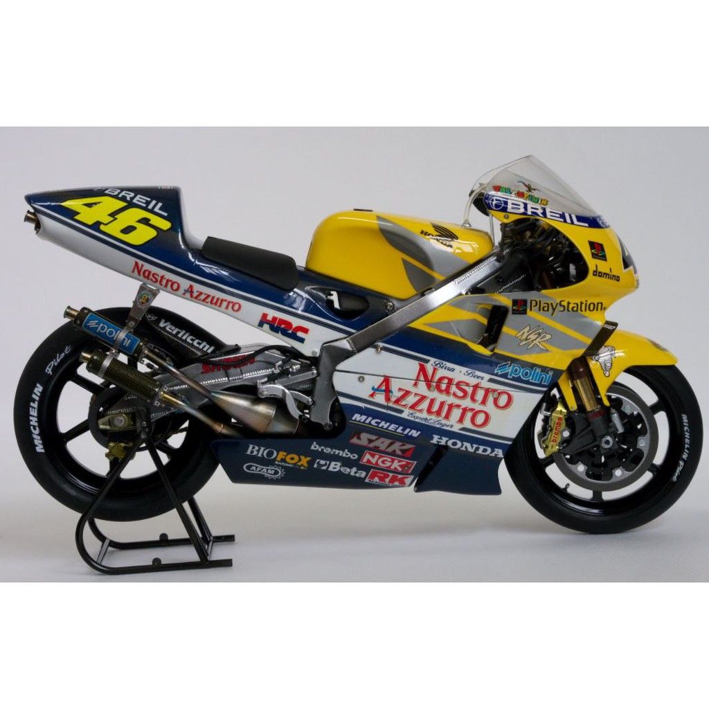 冠軍模型師完成品 TAMIYA 14082 1/12  HONDA NSR500(2001) V.Rossi