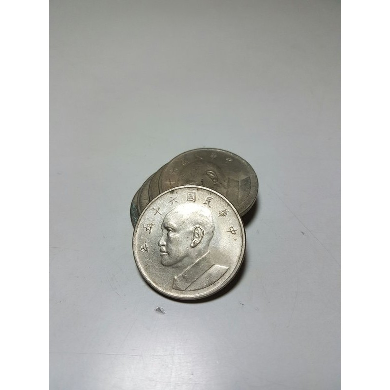 民國61.62.65年舊版大伍圓(五元)硬幣 5枚30元