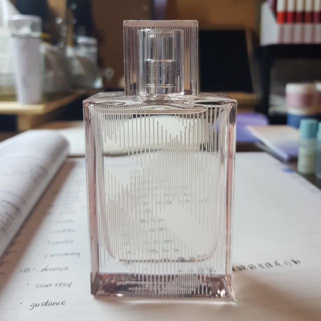 Burberry Brit Sheer 粉紅風格女性淡香水 50ml