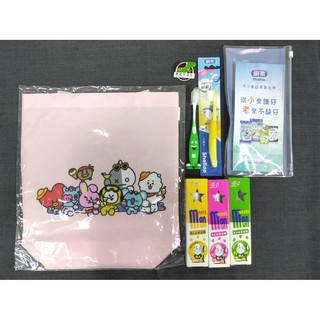 [全新]刷樂小胖子兒童牙刷 白人兒童牙刷 橘子 草莓 蘋果牙膏 含封套 BT21造型側背提袋 贈六福村勇闖侏儸紀徽章