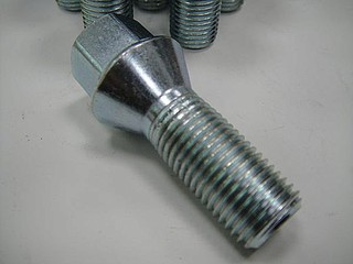 {順加輪胎} BENZ.AUDI.VW.PORSCHE 斜頭螺絲.螺栓 14mm 1.5牙 改台製鋁圈專用~起標價為單顆