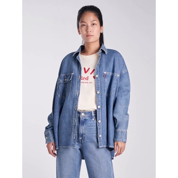 LEVIS RED 工裝手稿風復刻再造 女款 牛仔襯衫外套 / OVERSIZE寬鬆版型 / 中藍水洗 / 寒麻纖維