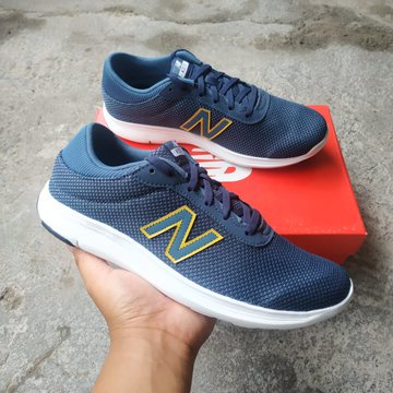 New Balance Koze V2 運動包海軍藍