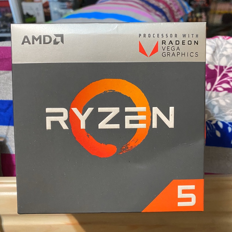 AMD R5 2400G  處理器 CPU 只有盒子