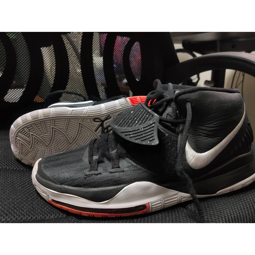 Kyrie irving 6 KI 6  二手 初發配色 黑 白 紅  籃球鞋 室內籃球鞋 US9.5