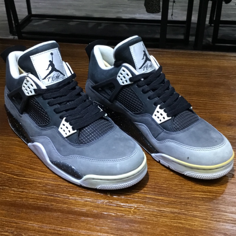 Air Jordan retro 4代 FEAR PACK 10.5號(無鞋盒)