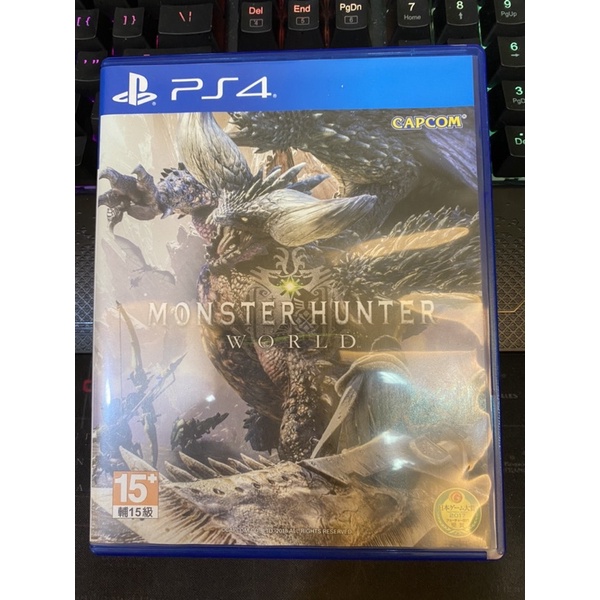 PS4魔物獵人世界中文版（二手）