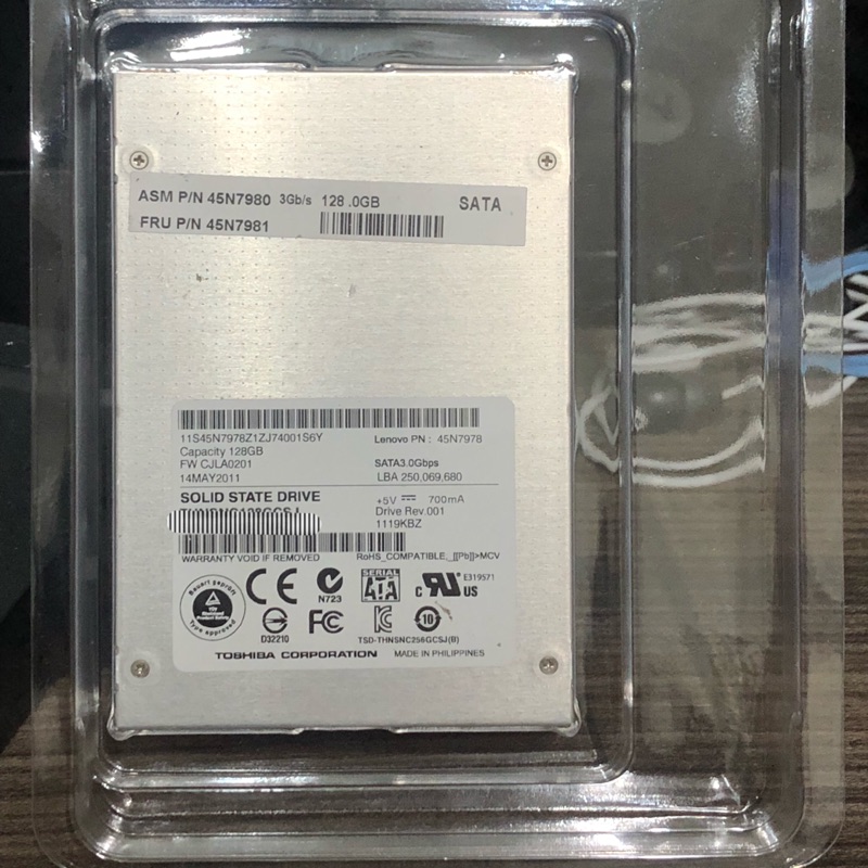 東芝 TOSHIBA THNSNF128GCSS 固態硬碟 SSD 128G SATAIII 2.5吋