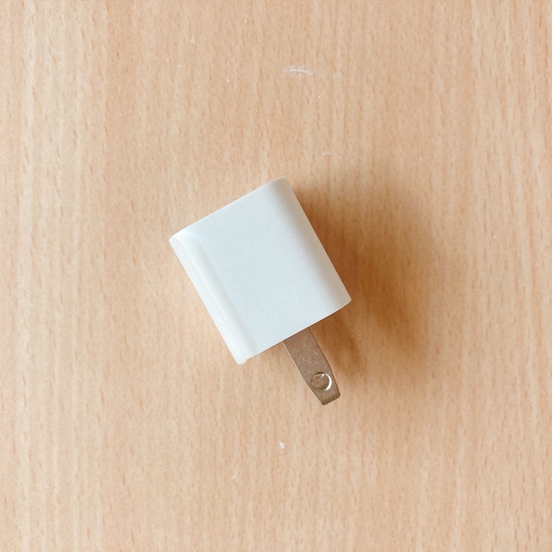 iPhone 全新原廠豆腐頭 (USB接頭）