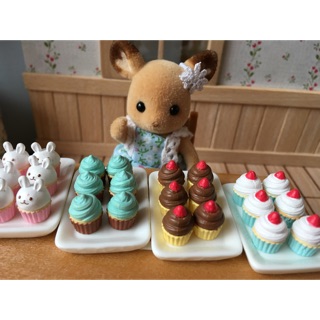 🎪樂寶屋🎪❤️扭蛋系列杯子蛋糕❤️森林家族模擬食玩配件微縮食玩模型