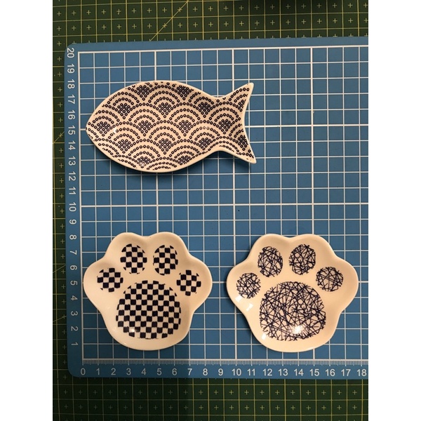 貓咪 魚 貓爪 日式風格 和食器皿 日本雜貨 瓷器 療癒系 萌萌 沾醬碟