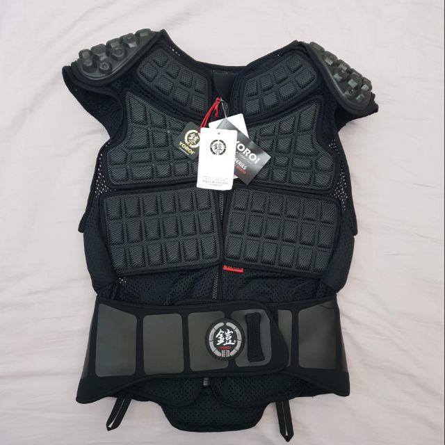 Yoroi Airly Vest 大鎧滑雪防摔衣 蝦皮購物