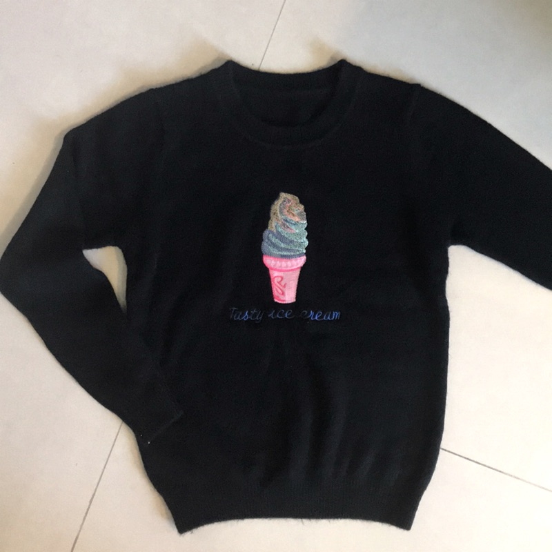 🌟降價🌟冰淇淋刺繡針織上衣
