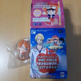 娃娃機 戰利品 港版 航海王 娜美 Q版 mini 小公仔 女公仔 人物 模型 玩具 盒玩 擺設 收藏 聖誕節禮物