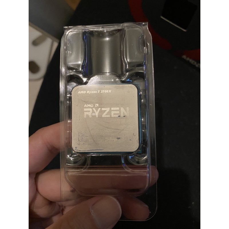 AMD 處理器 R7 2700X