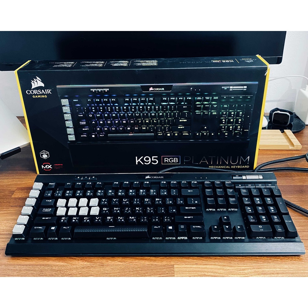 【二手】CORSAIR 海盜船 K95 PLATINUM RGB 電競鍵盤 銀軸 中文