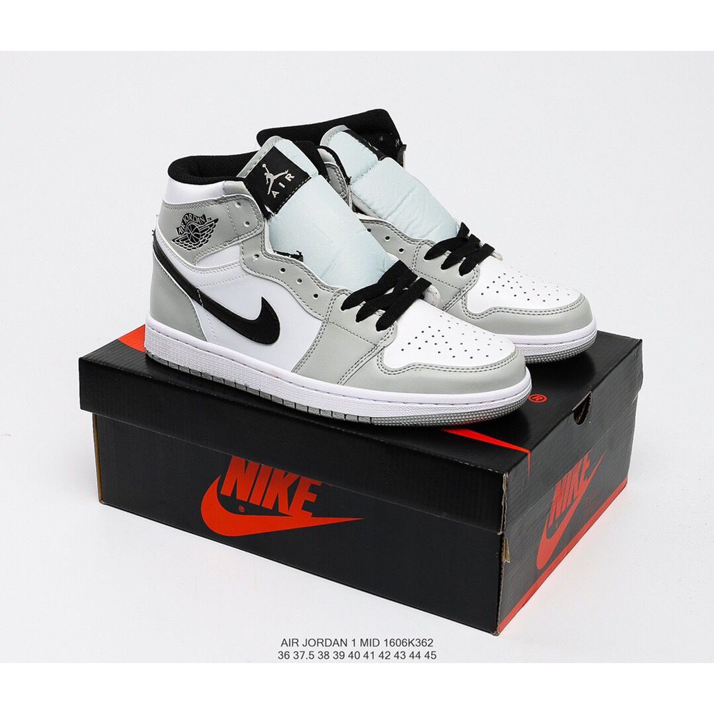 black pink air jordan 1