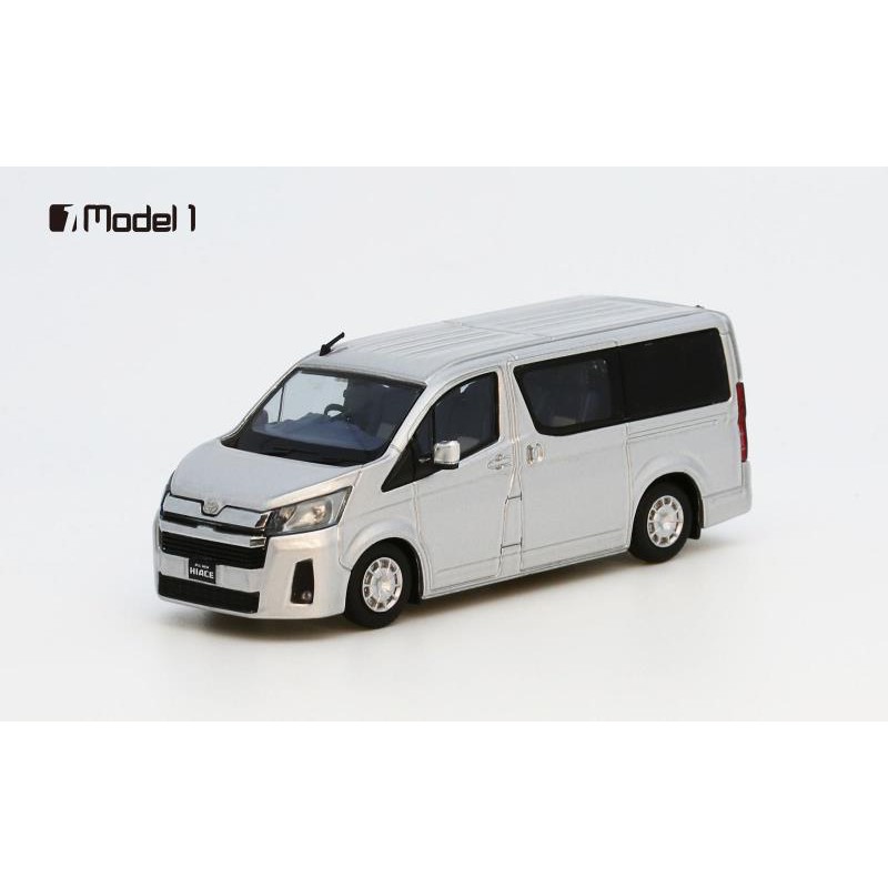 1/64 Toyota Hiace 300 右舵 預訂，A款黑色 / B款銀色 / C款白色