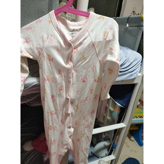 Hallmark長袖連身服（穿過一次，粉紅領口有小污漬）