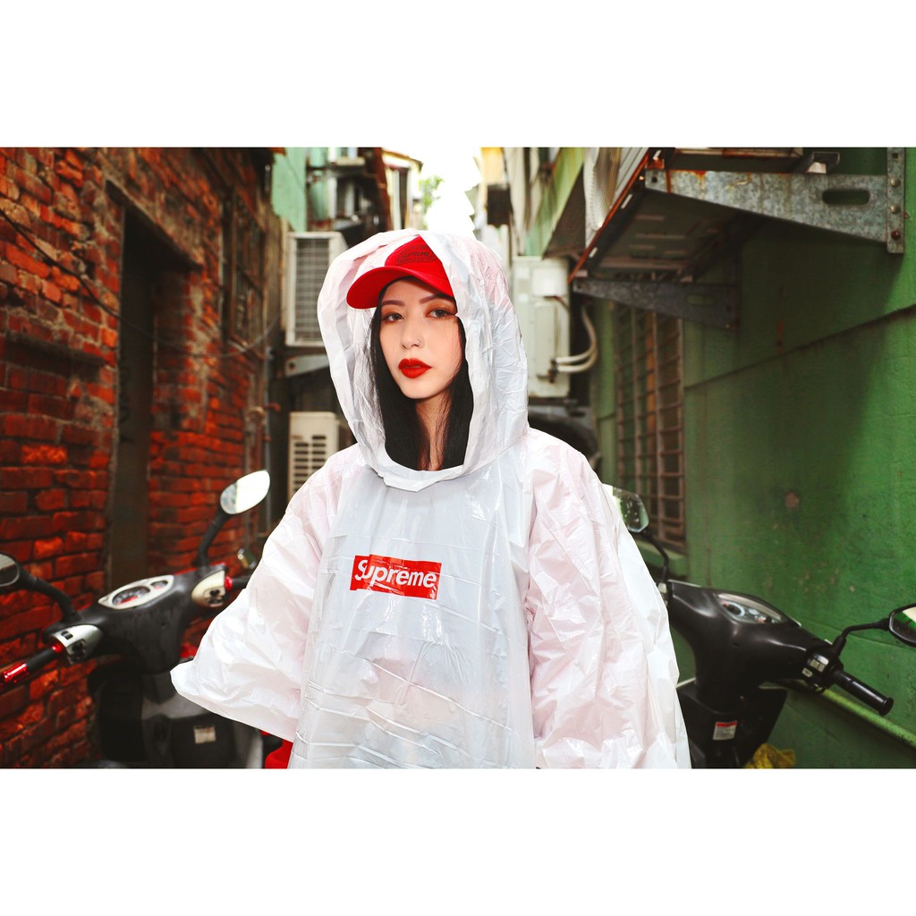 64％以上節約 Supreme ノベルティ レインポンチョ agapeeurope.org