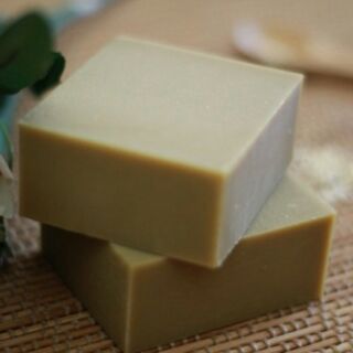 葳寶貝手工坊 阿勒坡古皂羊奶100g（20%月桂油，20%乳油木果，60%橄欖油）／手工香皂／手工冷製皂／手工肥皂