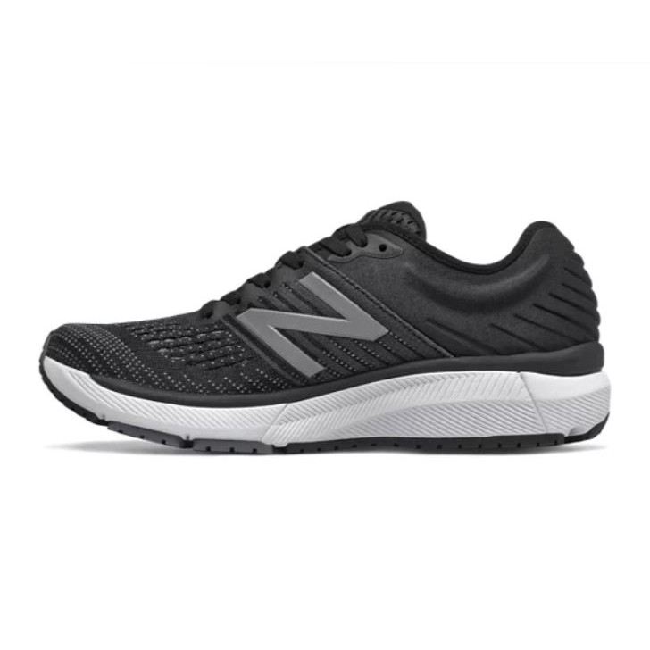 New Balance 女款黑色運動鞋-NO.W860K10