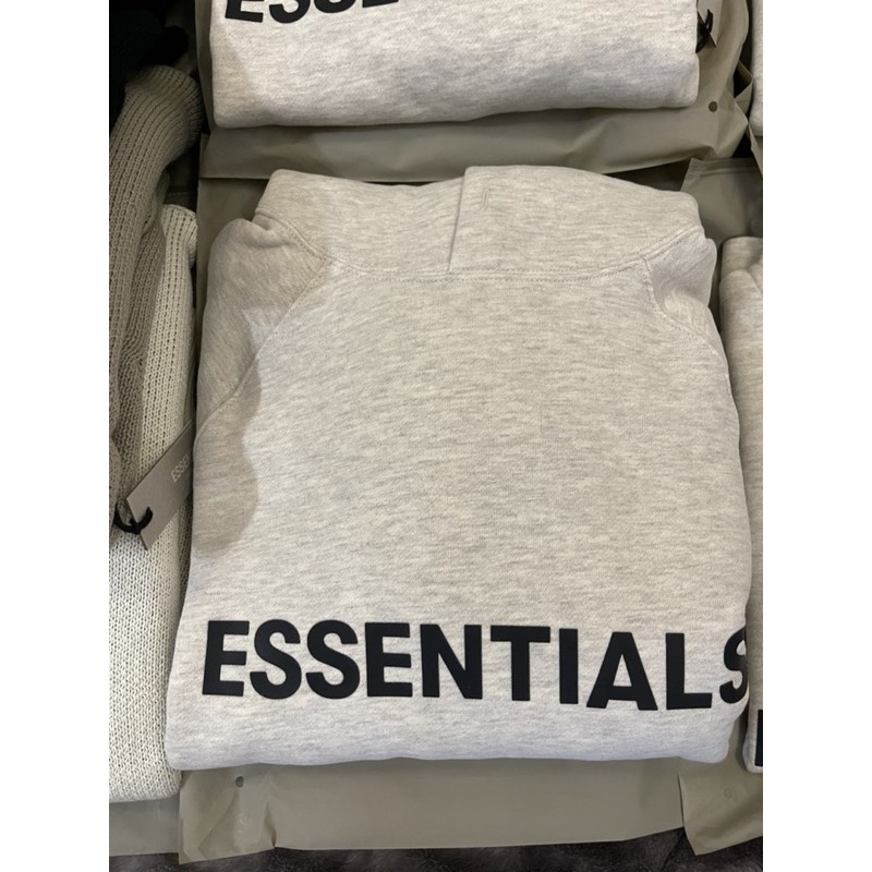 「全新正品」Fear of God Essentials 新款淺燕麥色 帽踢 tee 帽T