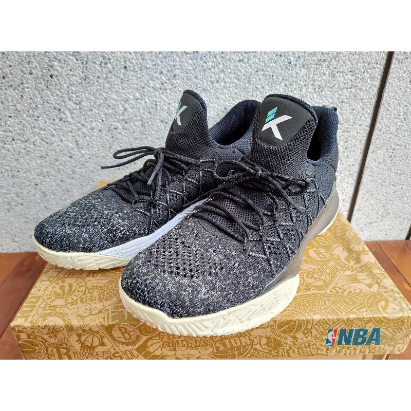 Anta 安踏 Klay Thompson 籃球鞋 KT3 light （二手）湯普森 輕騎兵