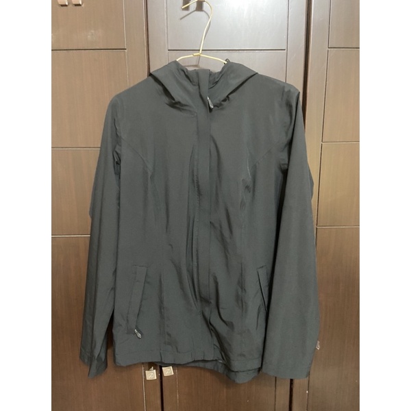 32度c Cool 黑色風衣外套costco購入 蝦皮購物