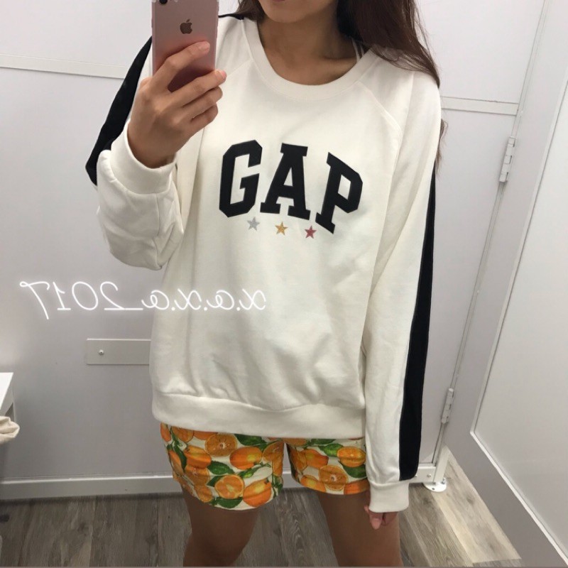 台灣現貨美國正品代購gap 秋冬長袖上衣經典logo 款大學t 蝦皮購物