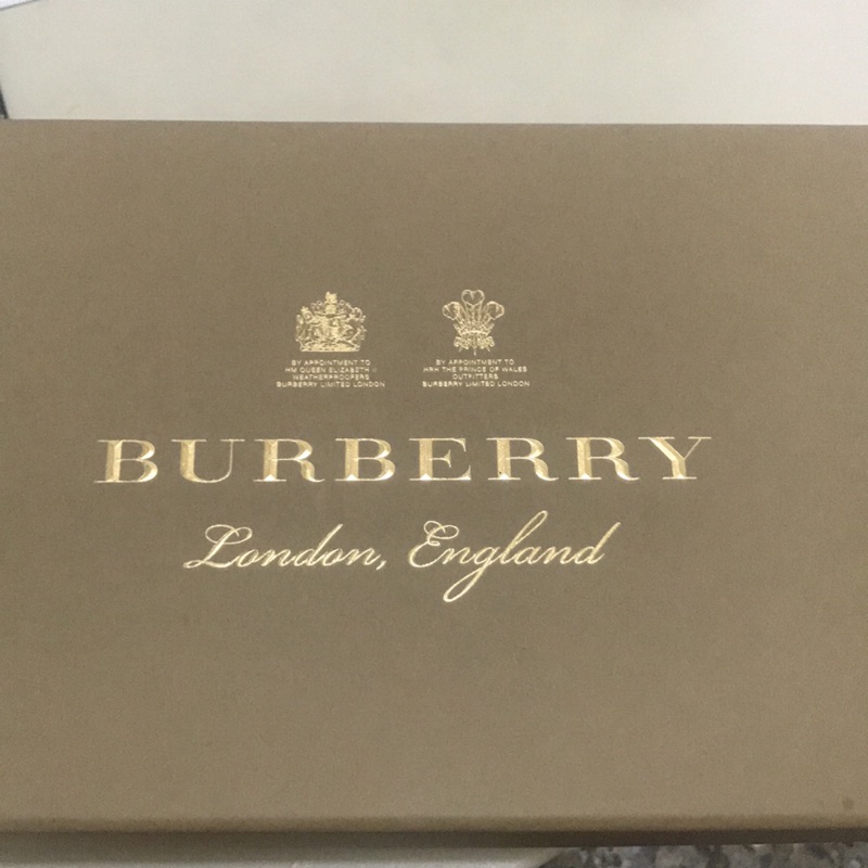 Burberry盒子