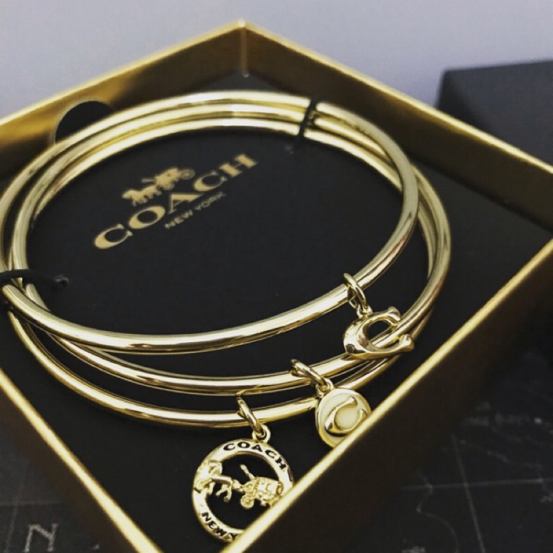 Coach Outlet  金色三手環，Coach手環，Coach三手環禮盒組