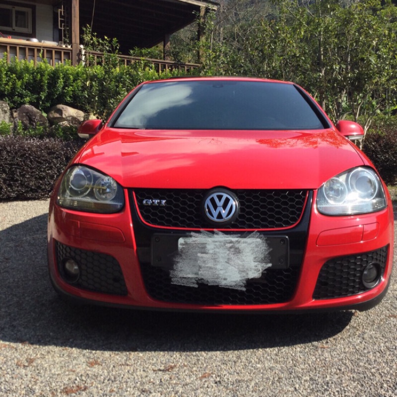 自售 2005 GOLF V GTI 法拉利紅