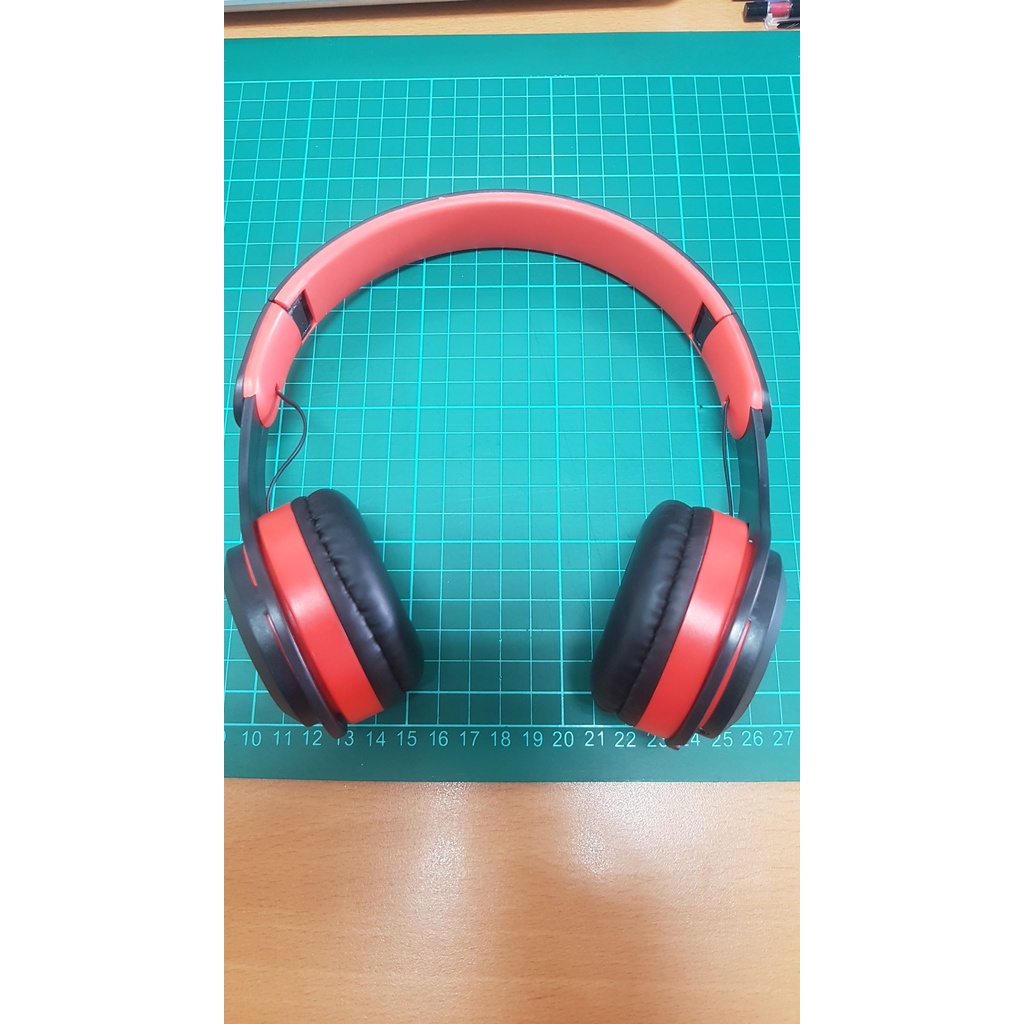 章魚遊戲 藍芽耳機+FM功能+AUX功能+讀取MICRO SD
