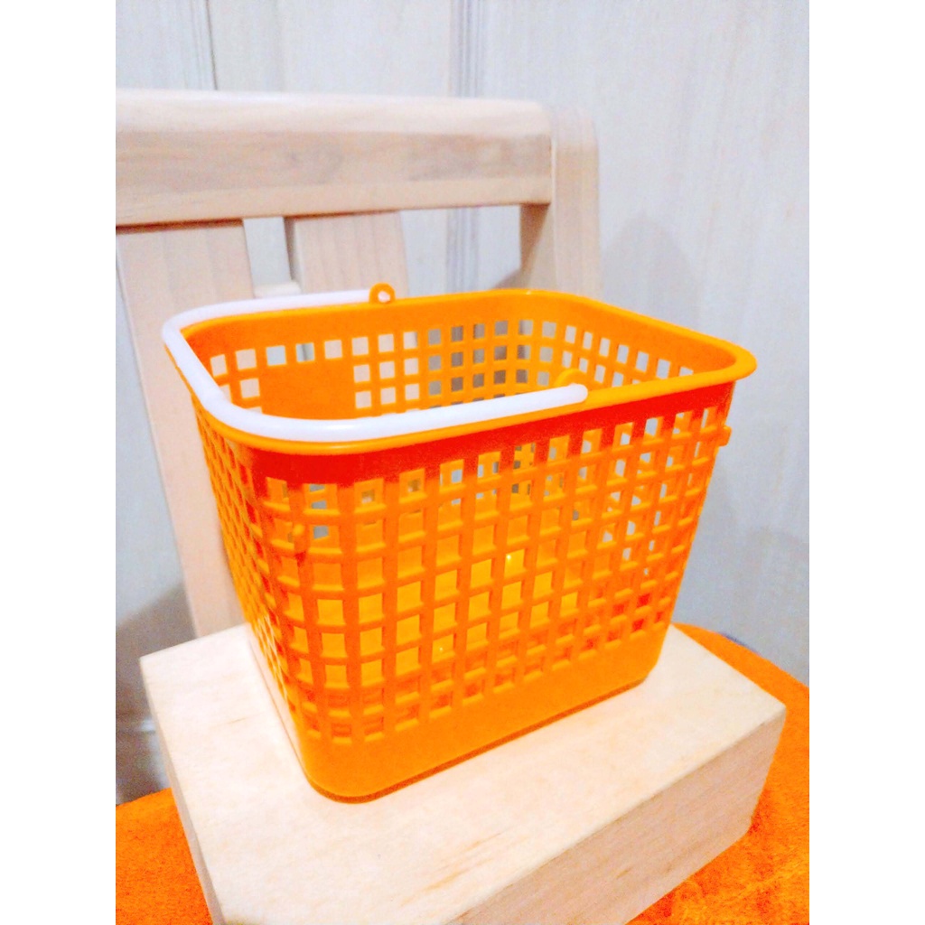 ICOLOR 吊式籃子 橘色 小掛籃 收納 文具收納 收納籃 吊掛 塑膠收納製品(20220909)