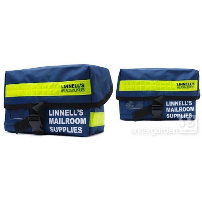 Michael Linnell正版英倫帥氣郵差包 二手有使用過的痕跡 容量大有緩衝背帶 側背超潮