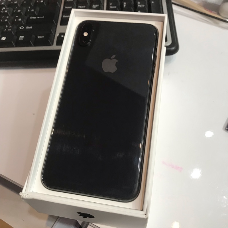 iPhone XS max 64gb