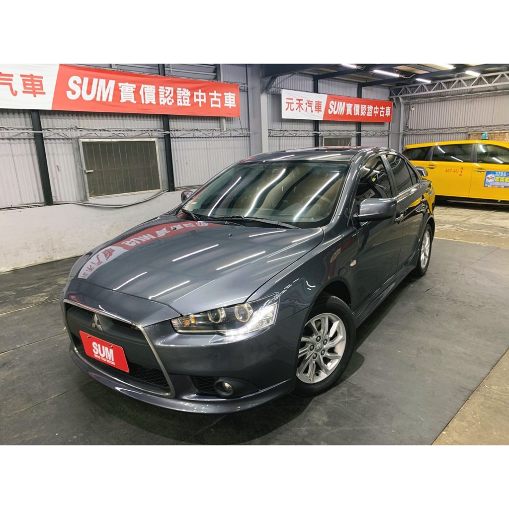 二手車中古車買賣 14 Mitsubishi Lancer Io 2 0 實價刊登 25 8萬 可小議 蝦皮購物