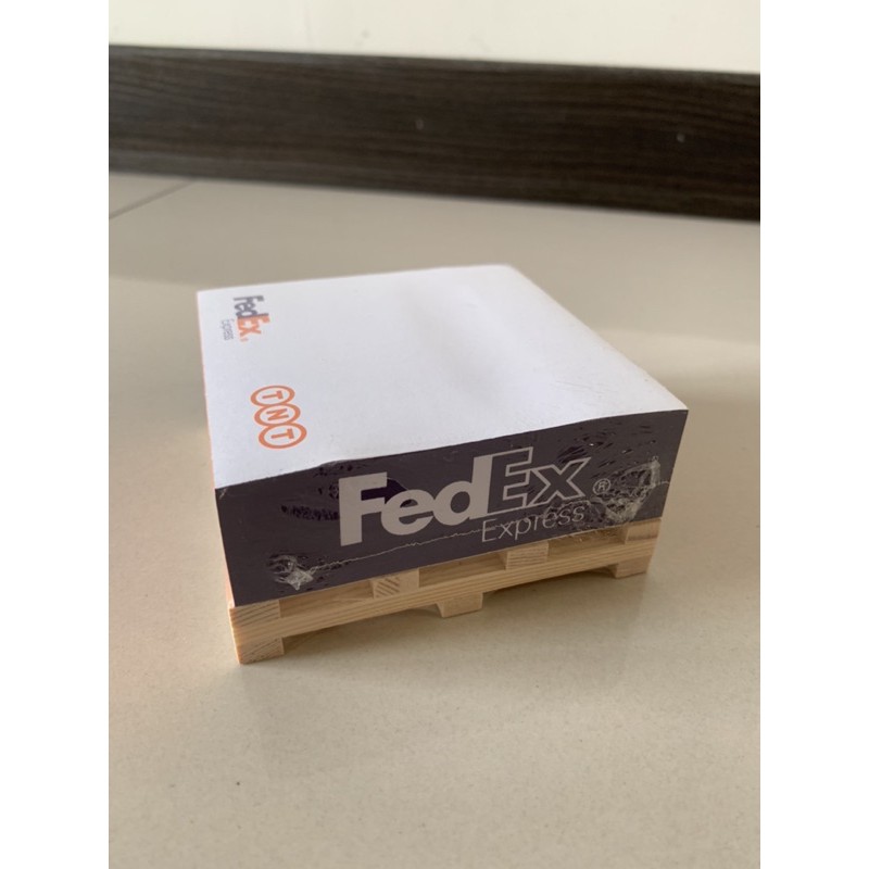 FedEx 便條紙（棧板造型）