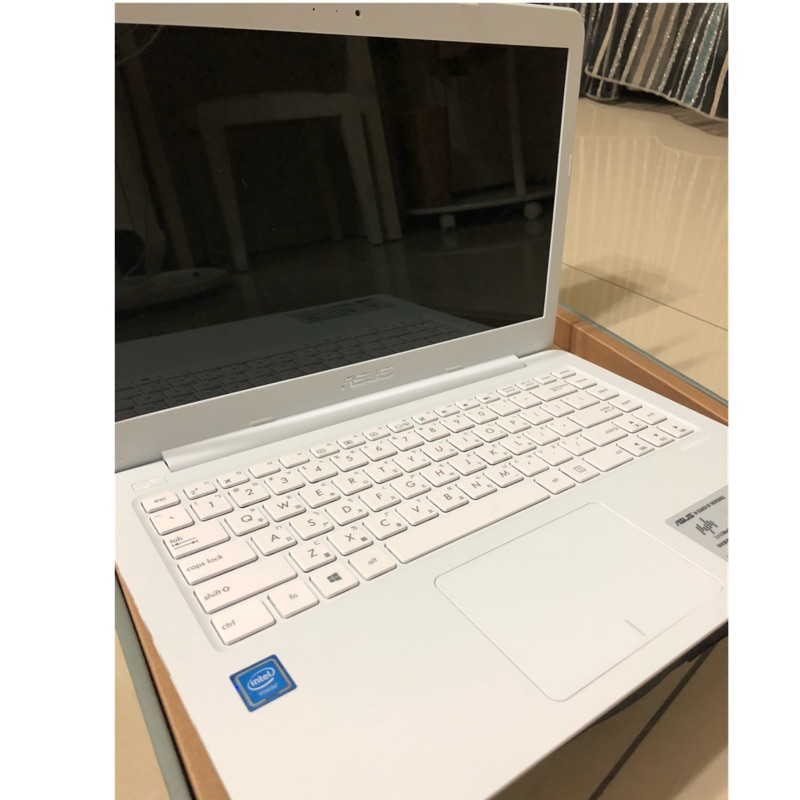 Asus U36sd 高質感純白效能輕薄筆電實測 T客邦