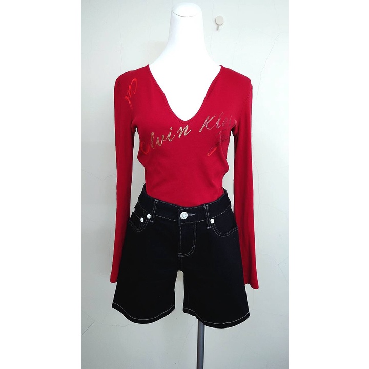 EDWIN 牛仔褲+紅色長袖上衣套裝 503 短褲 黑色 尺寸S 上衣尺寸M
