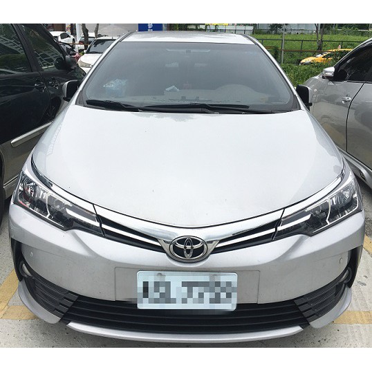 2017 豐田 TOYOTA Corolla ALTIS 銀色 手自排 實跑3萬 車況良好!