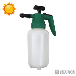 坦克噴槍1.18L 台灣製 直徑約10.5cm 長約20cm 澆水器 澆花 園藝 灑水器【晴天】