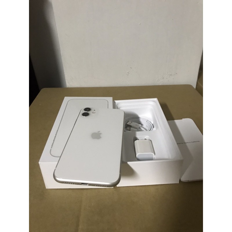 iPhone 11 128g 白色